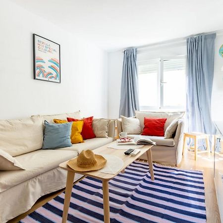 Colours Apartment And Garage Historical Center 4 Pax Sevilha Exterior foto