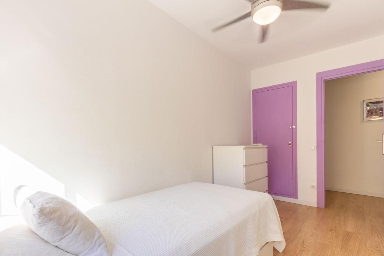 Colours Apartment And Garage Historical Center 4 Pax Sevilha Exterior foto