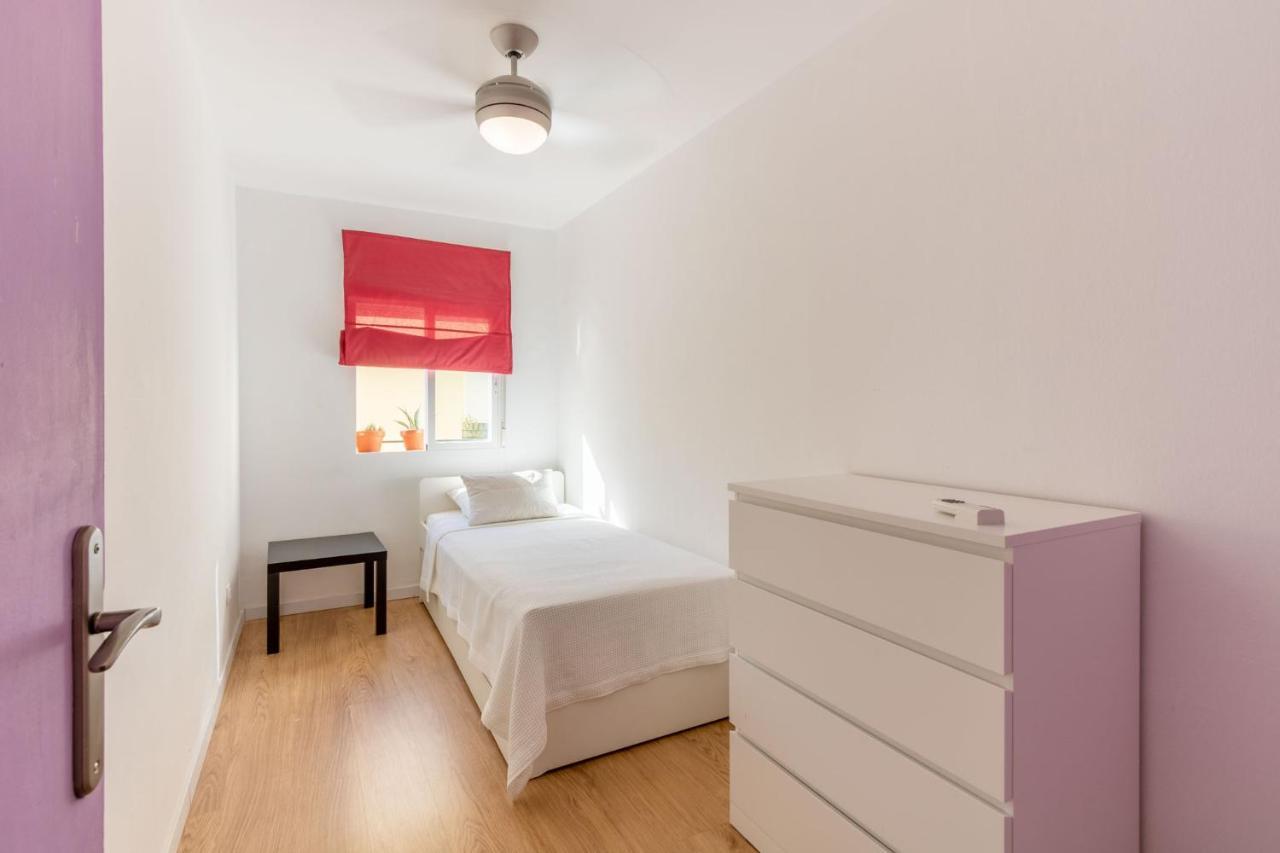 Colours Apartment And Garage Historical Center 4 Pax Sevilha Exterior foto