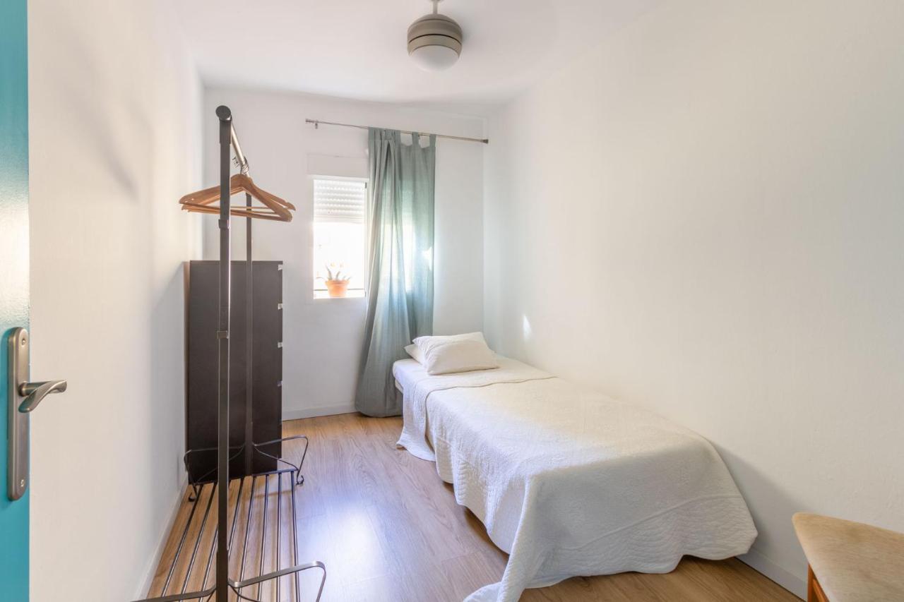 Colours Apartment And Garage Historical Center 4 Pax Sevilha Exterior foto